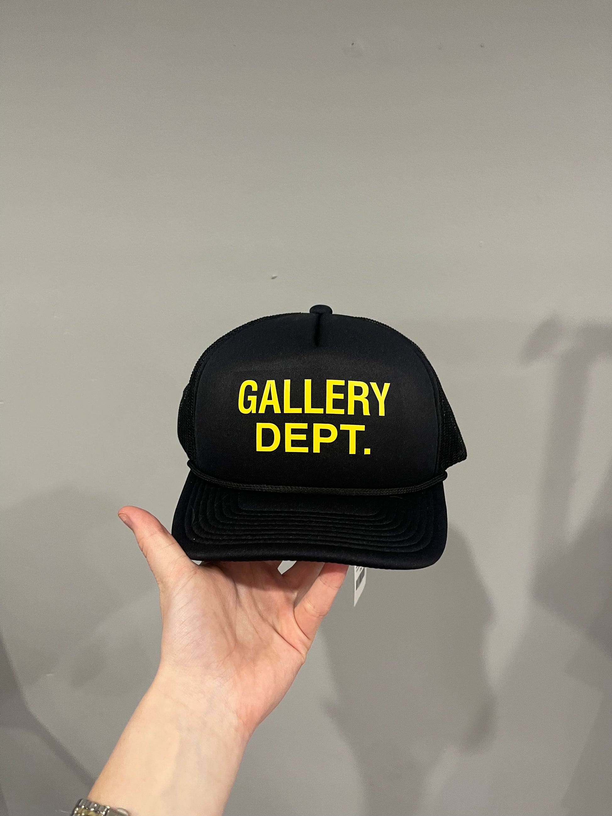 Gallery Dept. Logo Trucker Hat Black, Hat - Paroissesaintefoy Sneakers Sale Online