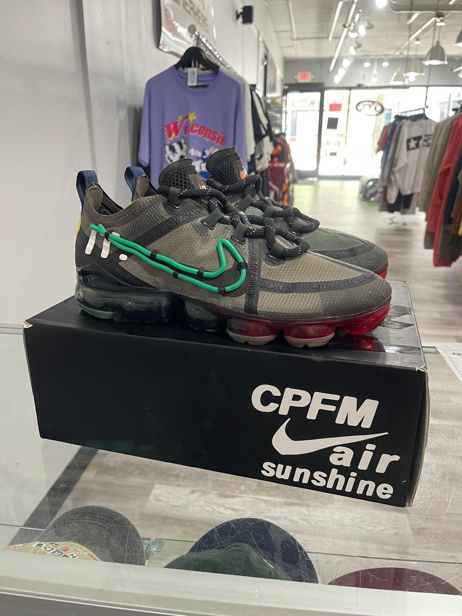 Used 2019 10.5 store