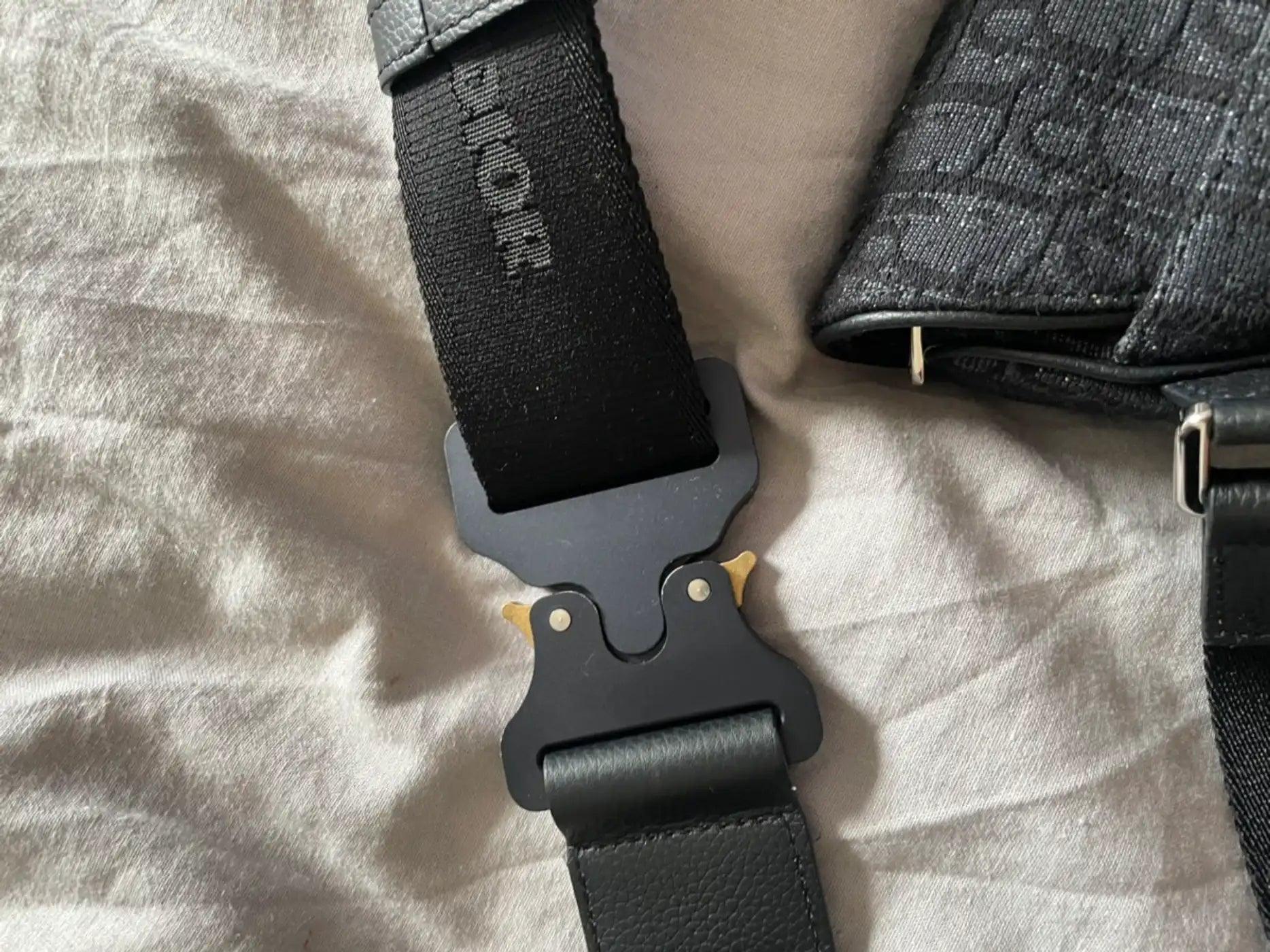 Dior alyx saddle bag clearance