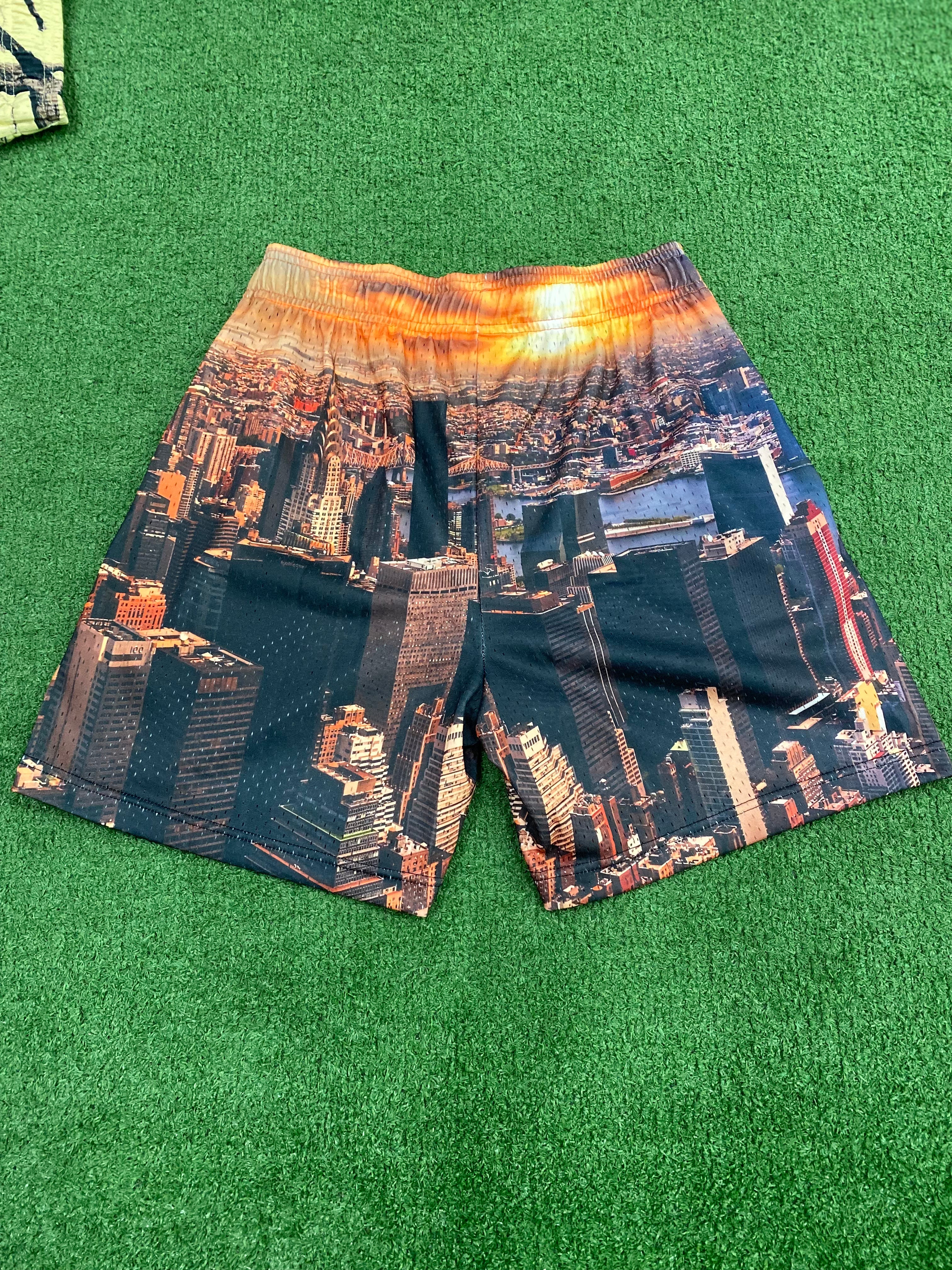 Bravest Studios Skyline Shorts Orange, Shorts - Supra Sneakers