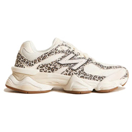 New Balance 9060 Leopardenprint Beige