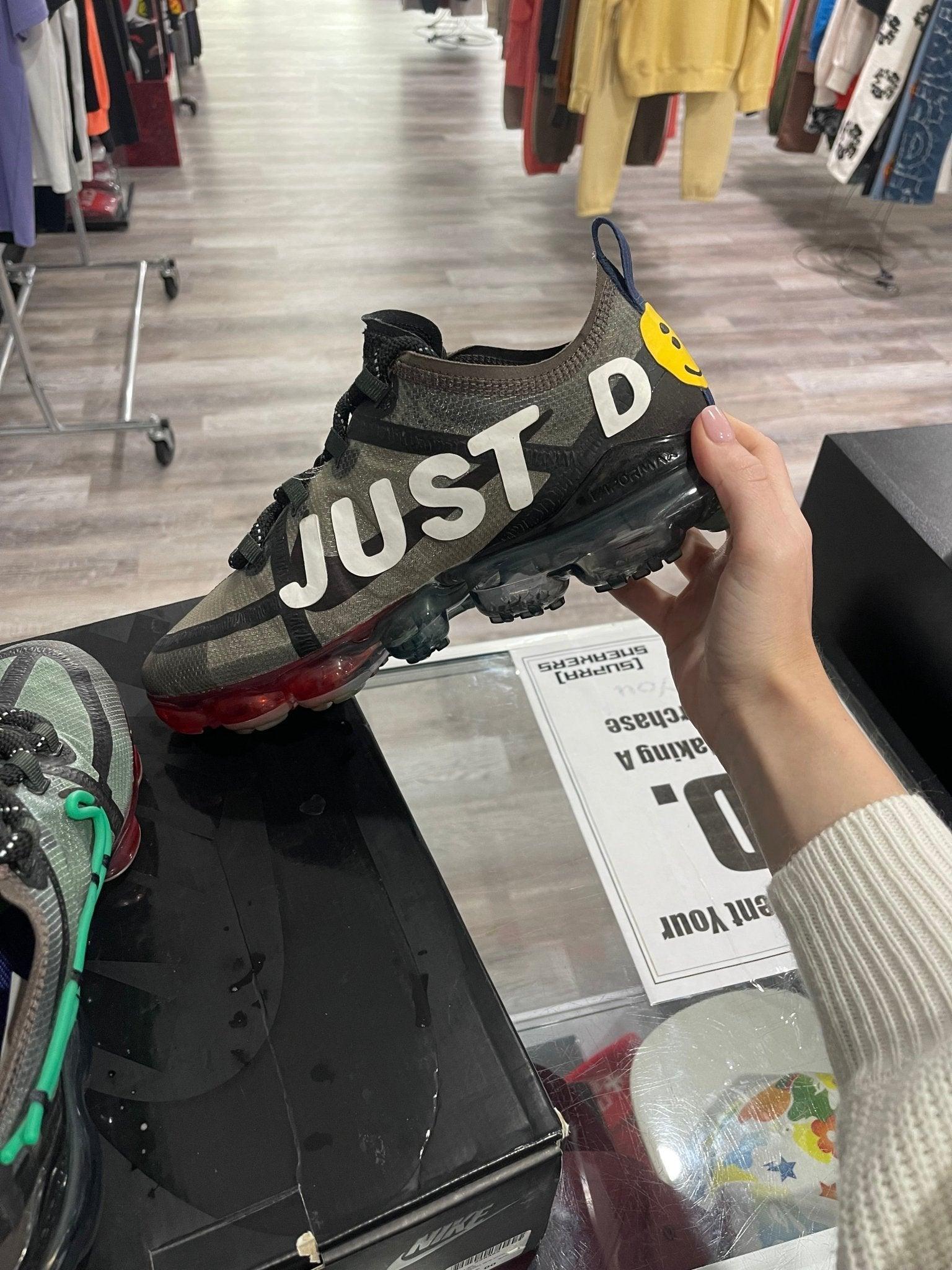 Size 12 Women s 10.5 Mens nike dunk one piece orange suit dress black Nike Air VaporMax 2019 Cactus Plant Flea Market USED Letempsmachine Sneakers Sale Online