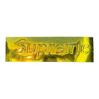 Supreme geprägter metallisch goldfarbener Box-Logo-Sticker